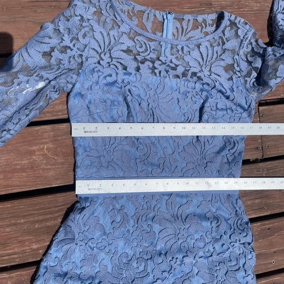 Tadashi Shoji NWT, Kennedy in a gorgeous dusty blue (black is a stock photo) - Picture 6 of 8